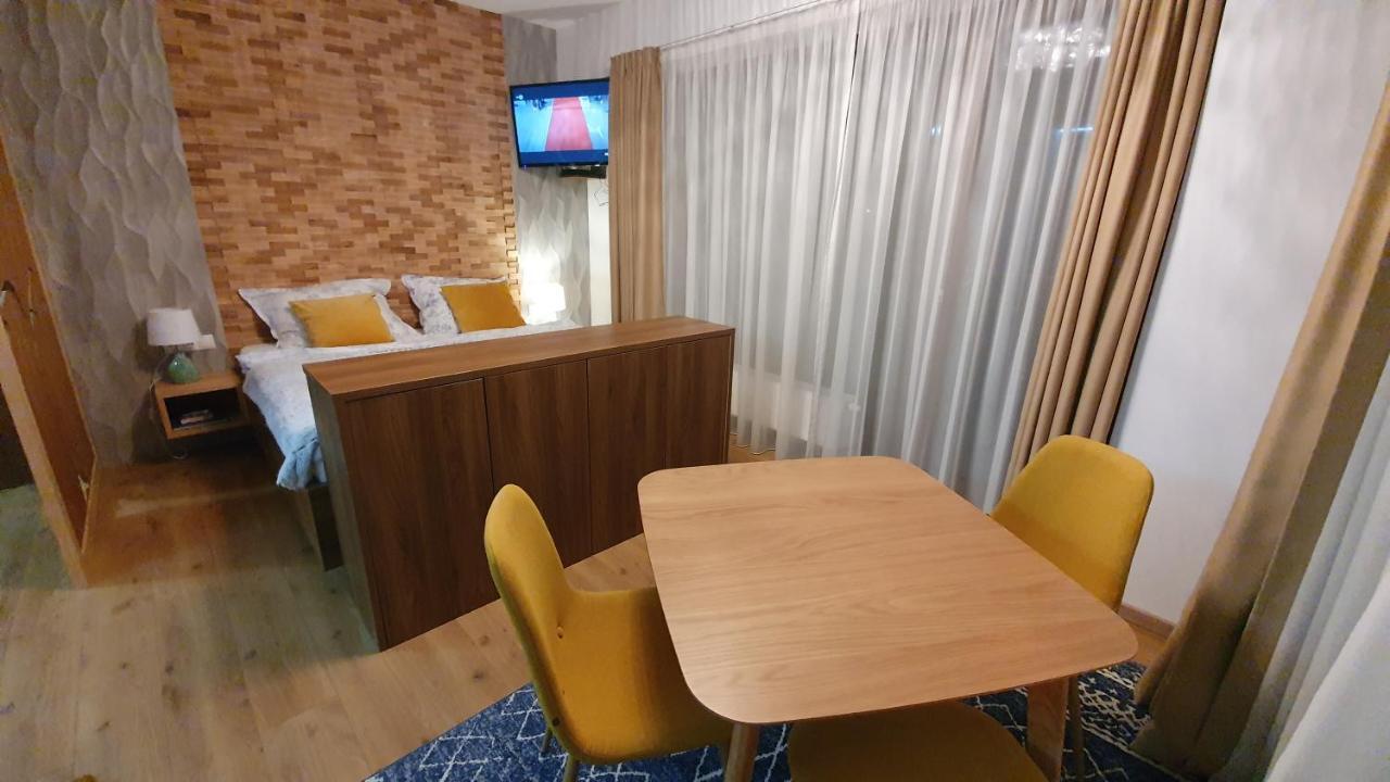 Rodinny Privatny Apartman A309 V Uplnom Centre Stareho Smokovca - Ticha Izba S Parkovanim Vysoké Tatry Kültér fotó